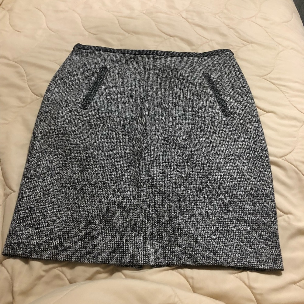 Tweed lined Skirt